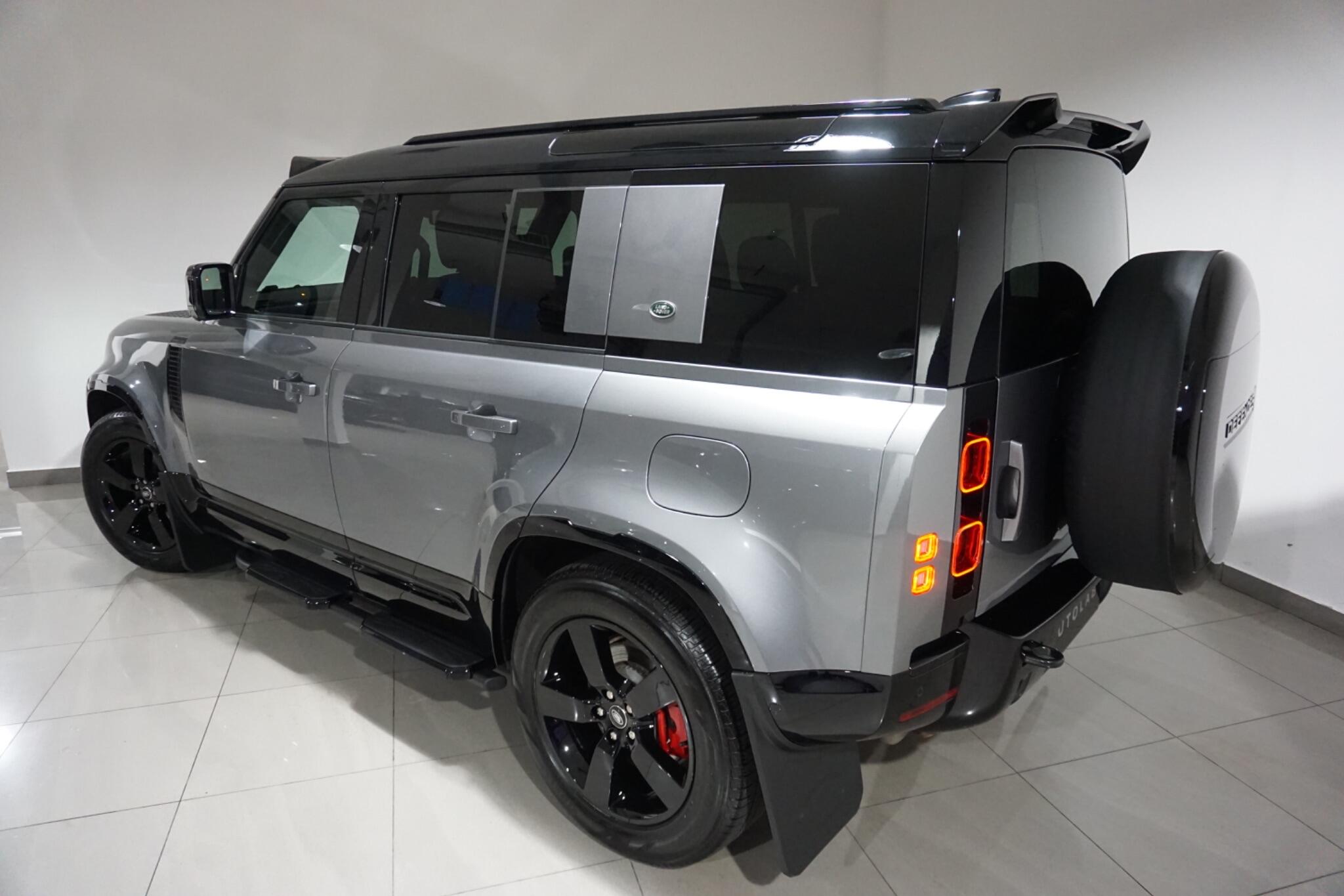Land Rover Defender 110 2.0 P400e 15.4kWh X-Dynamic HSE SUV 5dr Petrol Plug-in Hybrid Auto 4WD Euro 6 (s/s) (404 ps)